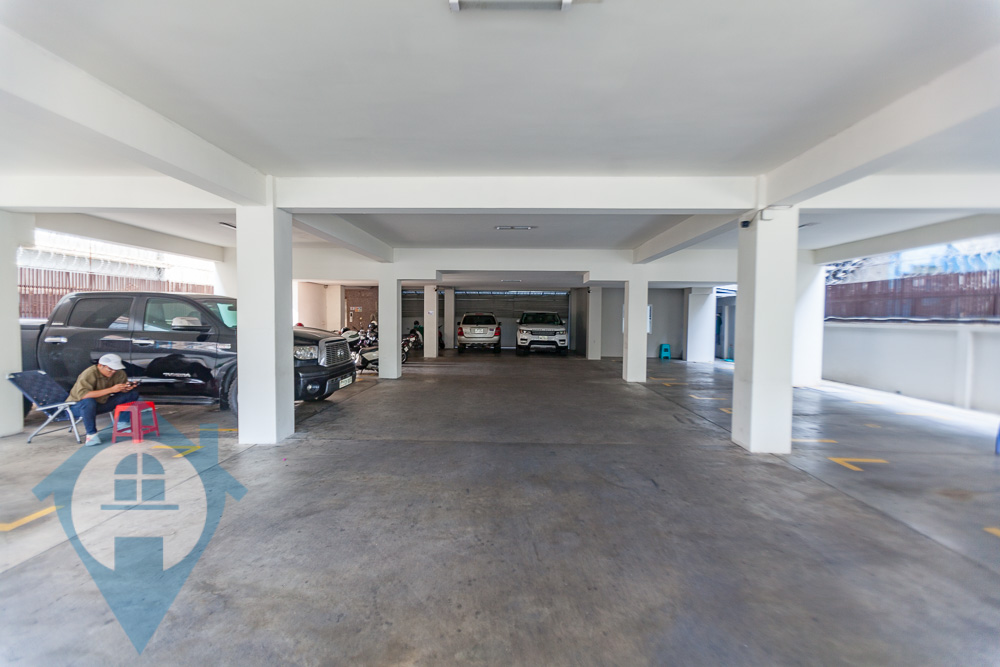 Spacious 3 Bedroom Apartment in Central BKK1 | Phnom Penh