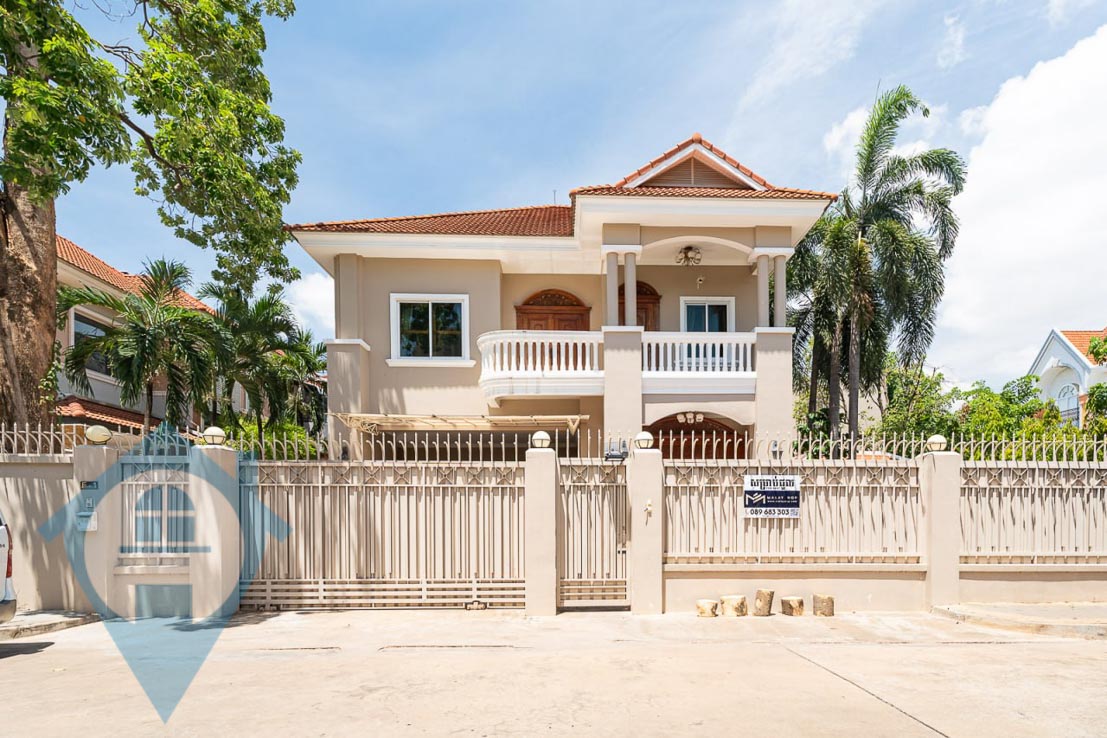 Private Pool 4 Bedroom Villa for Rent in Bassac Garden | Phnom Penh