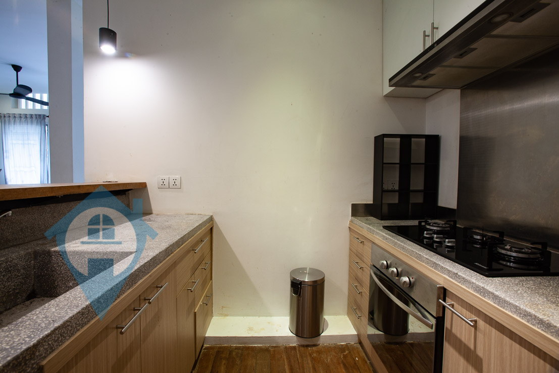 Renovated 2 Bedroom Apartment Near Riverside For Sale | Phnom Penh