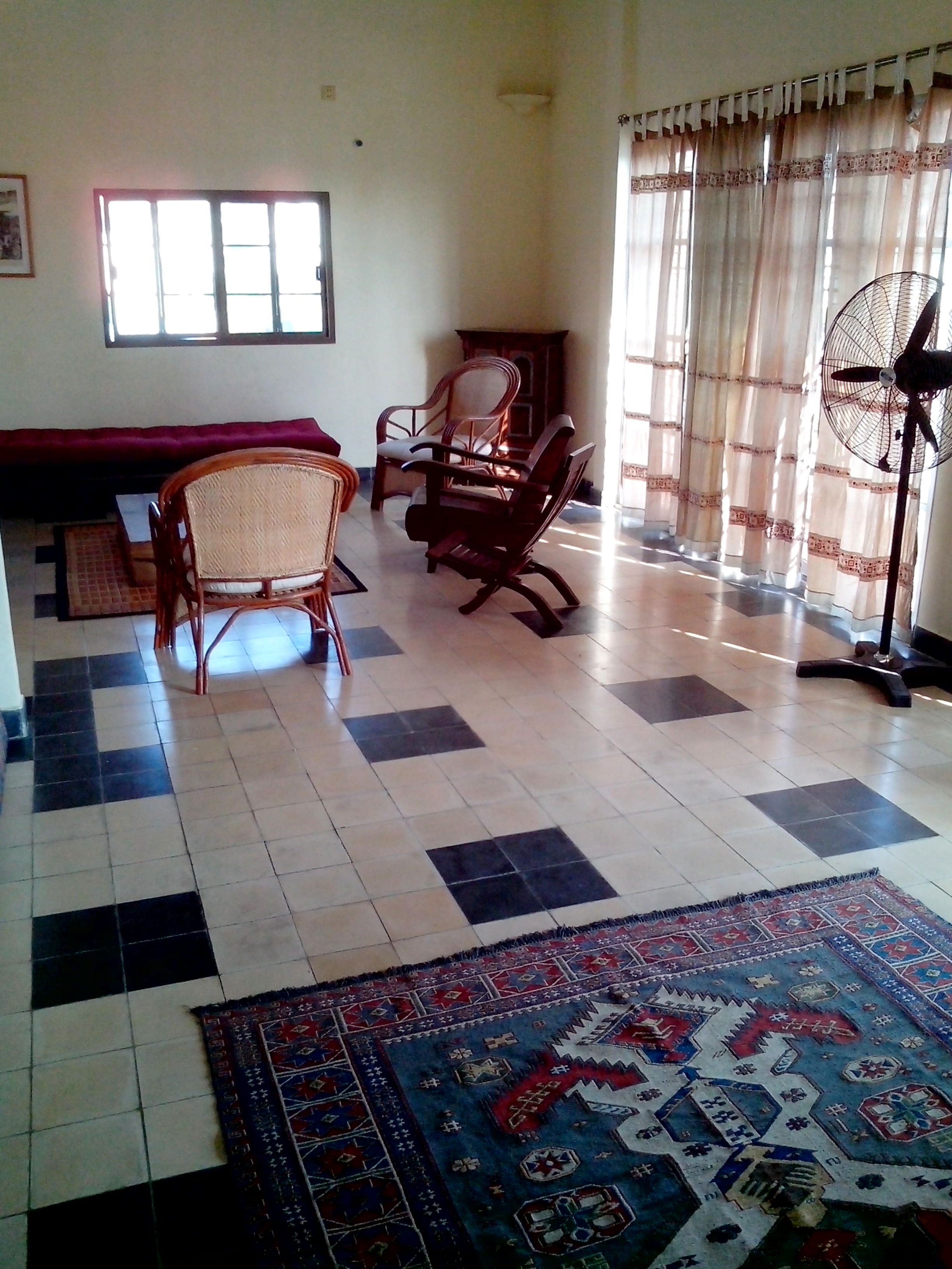 2 Bedrooms renovated, good opportunity | Phnom Penh