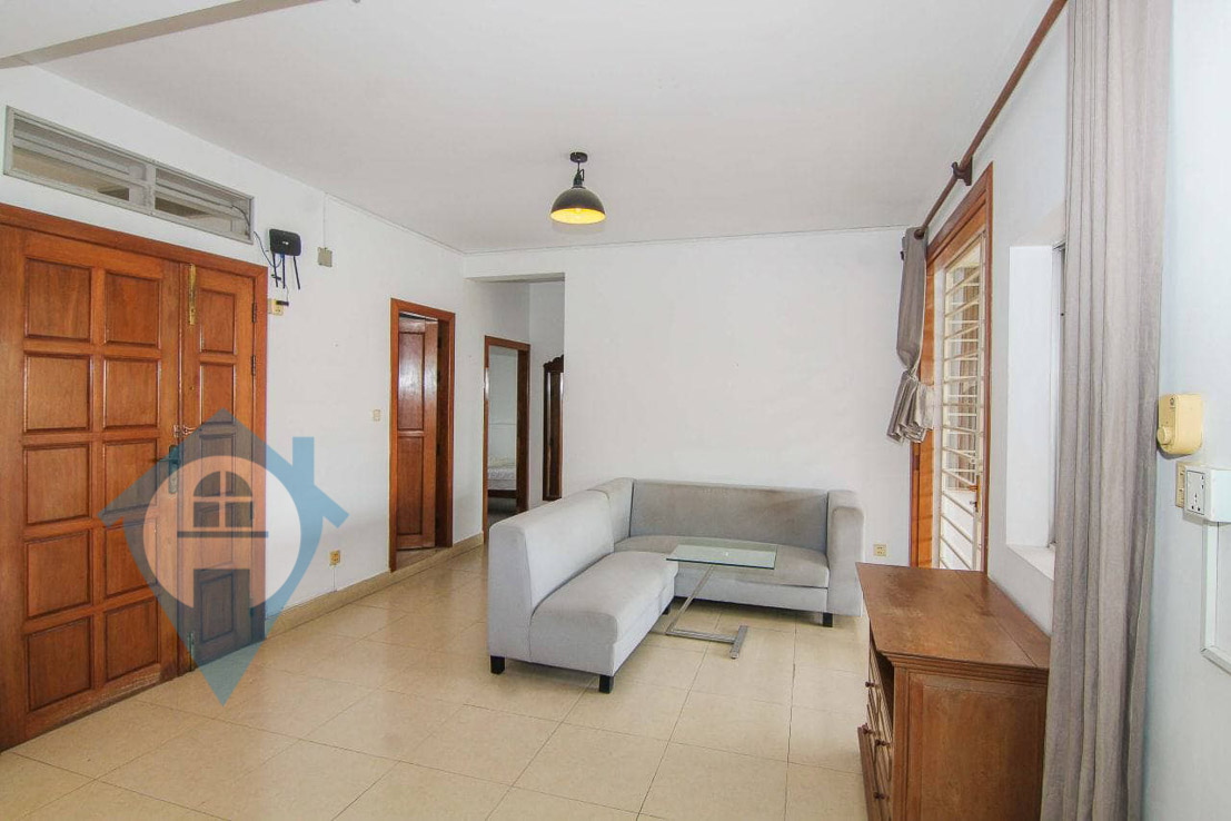 Family Sized 3 Bedroom in Wat Phnom | Phnom Penh
