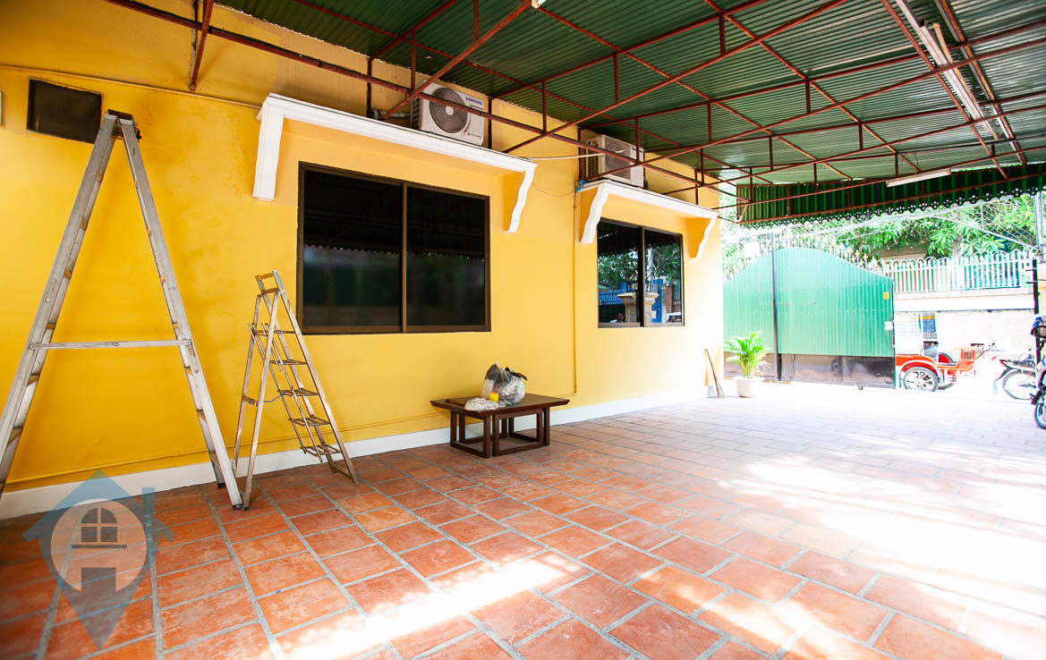''Family Sized Three Bedroom Villa Near Russian Market | Phnom Penh Real Estate''