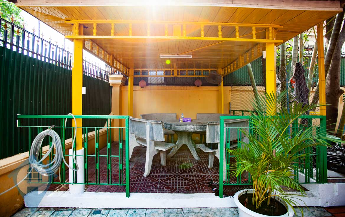 ''Family Sized Three Bedroom Villa Near Russian Market | Phnom Penh Real Estate''