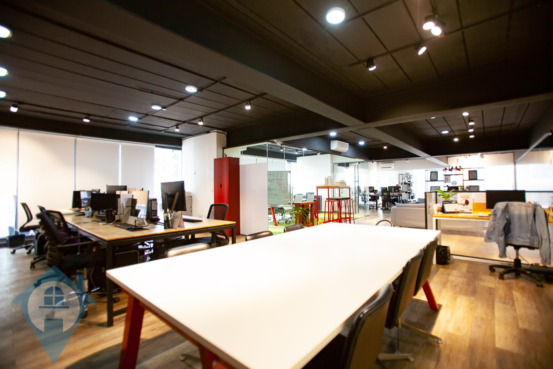 ''Fully Equipped Office Space in Russian Market | Phnom Penh Real Estate''