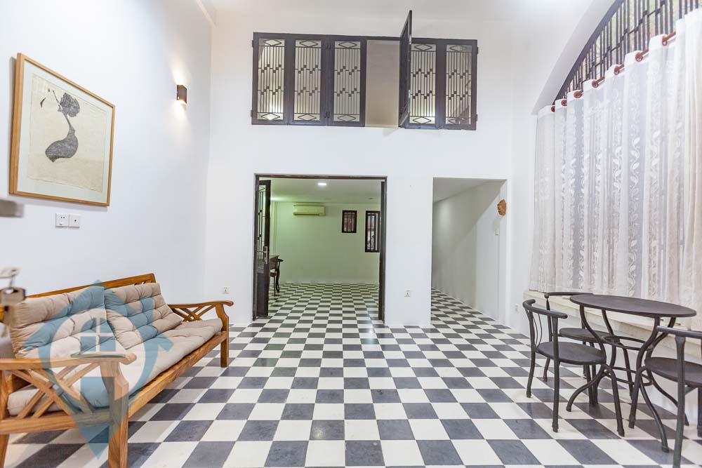 ''Ground Floor 1 Bedroom Near Royal Palace | Phnom Penh Real Estate''