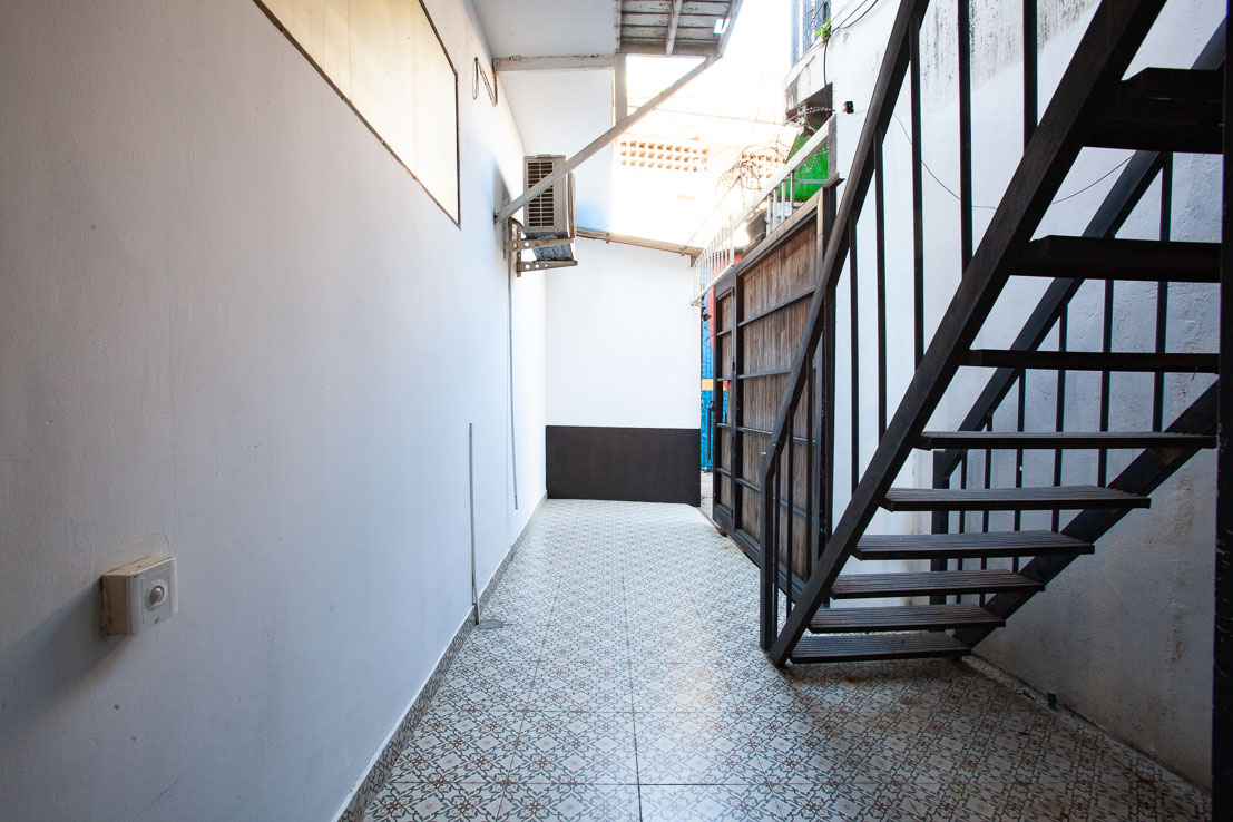 ''Ground Floor 2 Bedroom Near Royal Palace | Phnom Penh Real Estate''