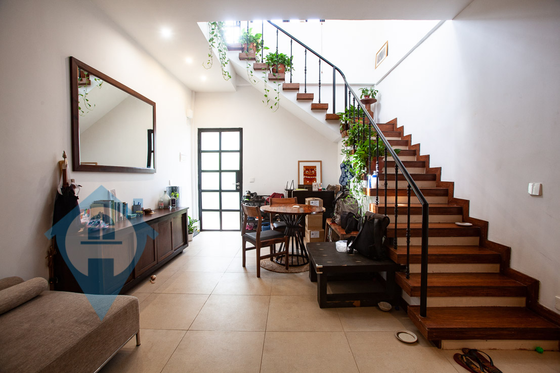 ''Renovated Apartment Near Royal Palace | Phnom Penh Real Estate''