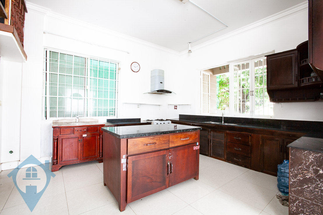 ''River Frontage 3 Bedroom Villa in Chroy Chungva | Phnom Penh Real Estate''