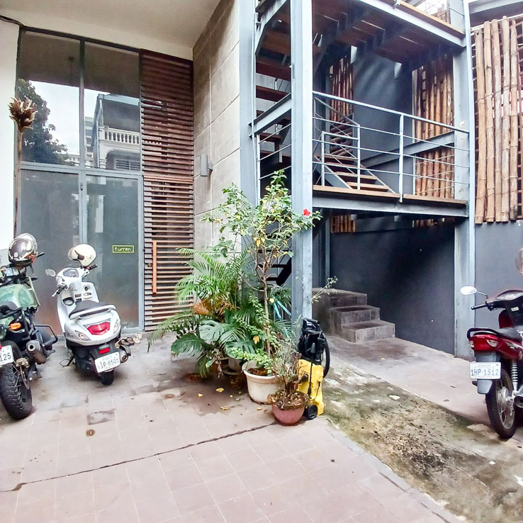 ''Spacious 2 Bedroom Apartment in BKK3 | Phnom Penh Real Estate''