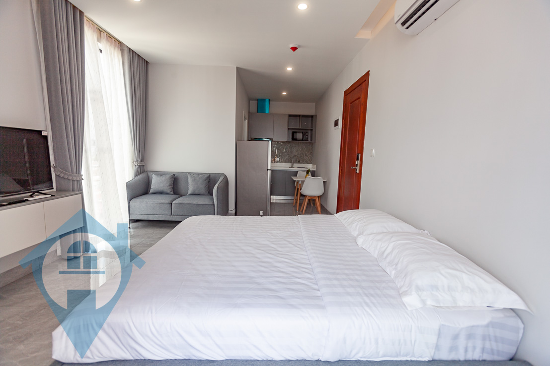 ''Studio Apartment in Central Toul Tom Poung | Phnom Penh Real Estate''