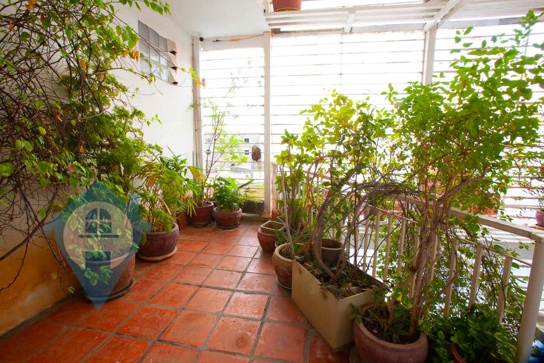 ''Two Bedroom Near Wat Phnom | Phnom Penh Real Estate''
